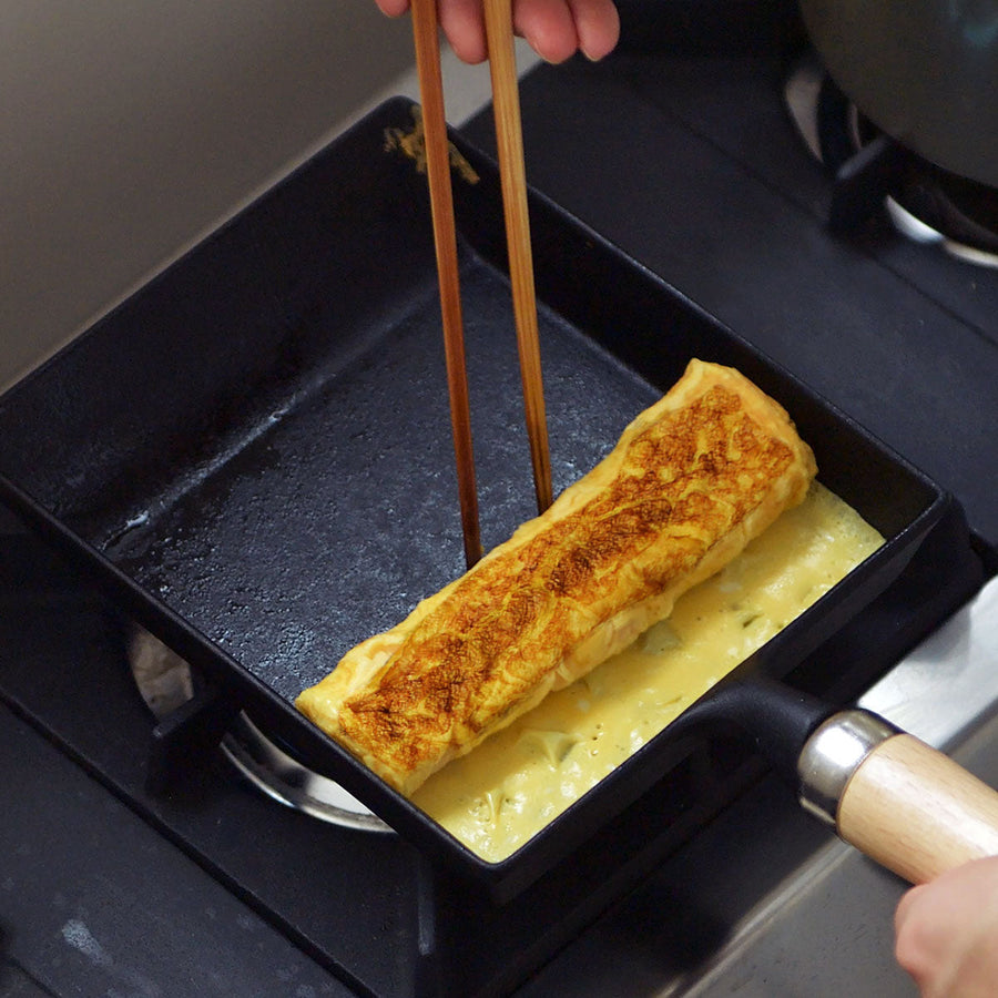 南部鉄器のフライパンと過ごす日々。料理がちょっと特別になる秘密