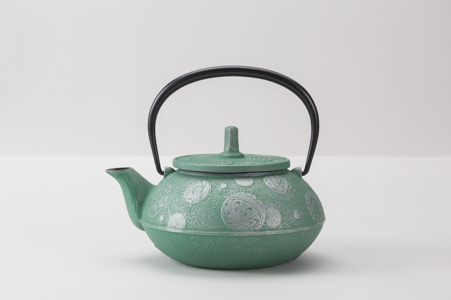 Teapot type 5 ball play (Wakaba color)