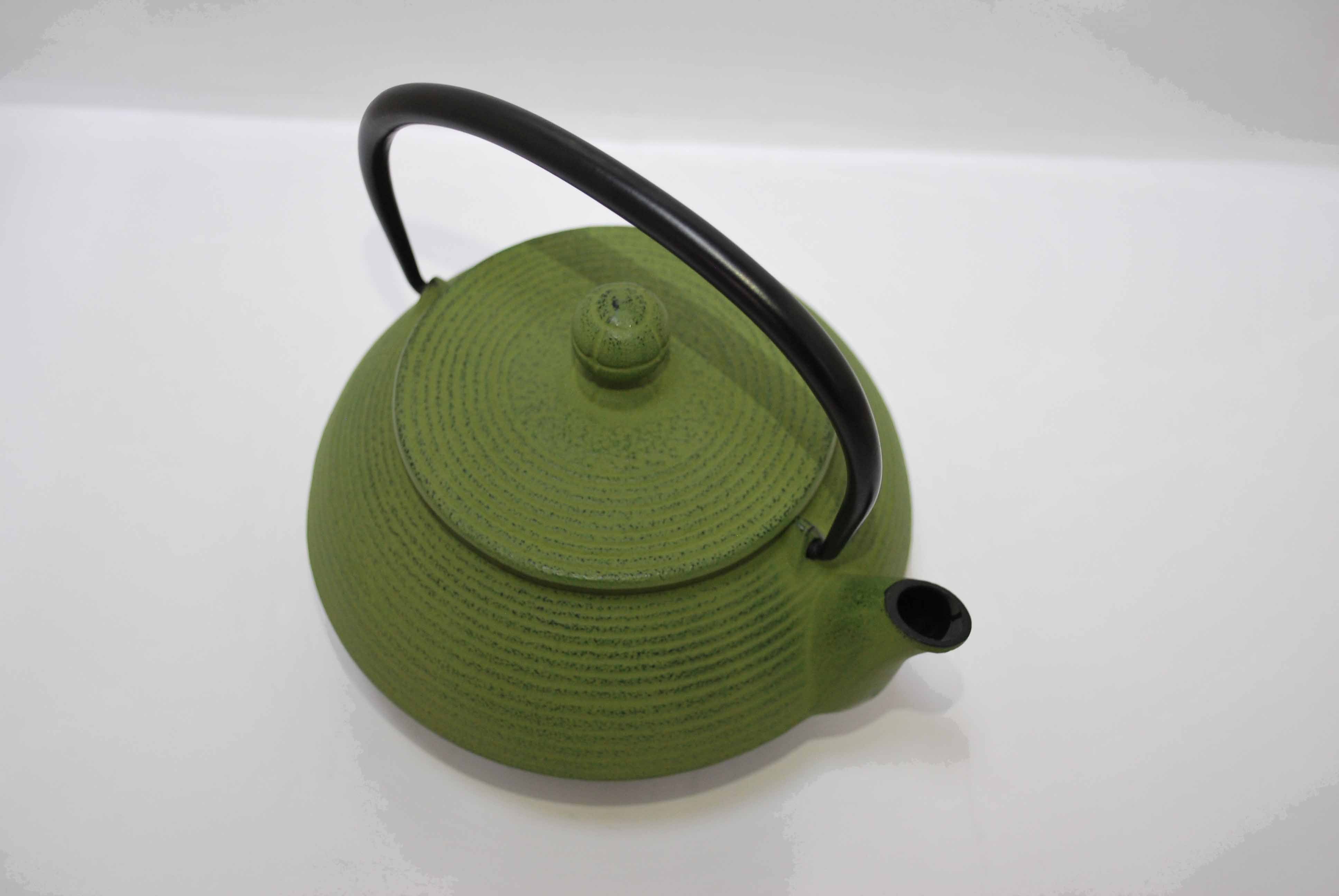 煎茶道具　南部鉄器　 盛栄堂造　カラー急須　若草色　C　R7575 Amazon.co.jp: 煎茶道具 南部鉄器 松雲堂造 寸胴 鉄瓶 桜柄